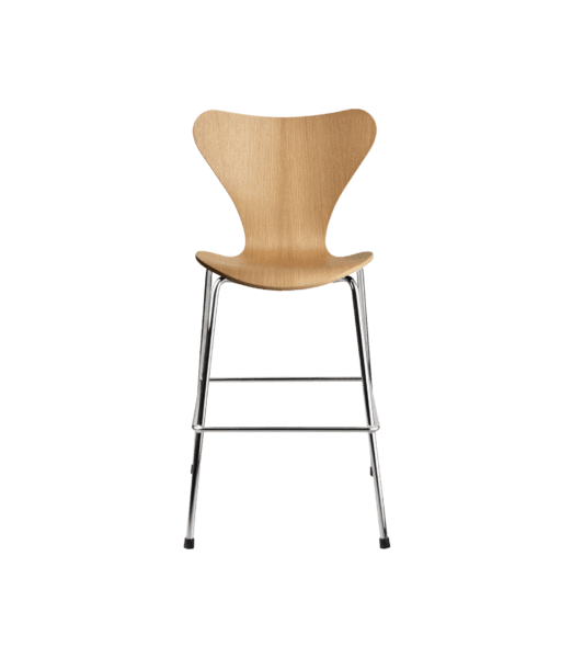3177 Junior Chair, Træ