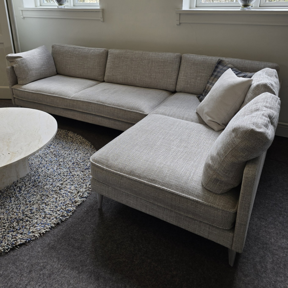 EJ295 sofa | Nevotex Galaxy | Erik Jørgensen