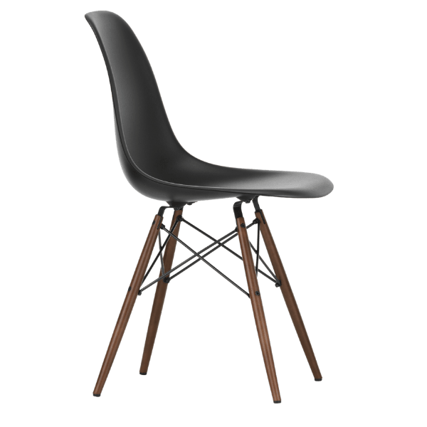 Eames Plastic Side Chair RE DSW i mørkbejdset ahorn og farven Deep black