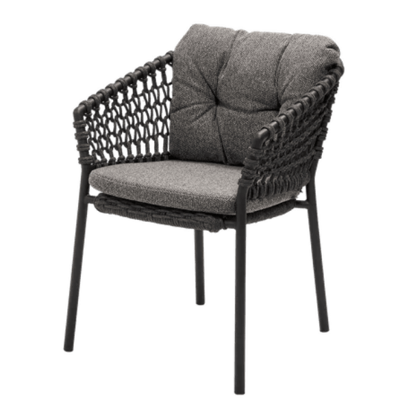 cane-line-ocean-taupe-stol-dark-grey-schiang-living