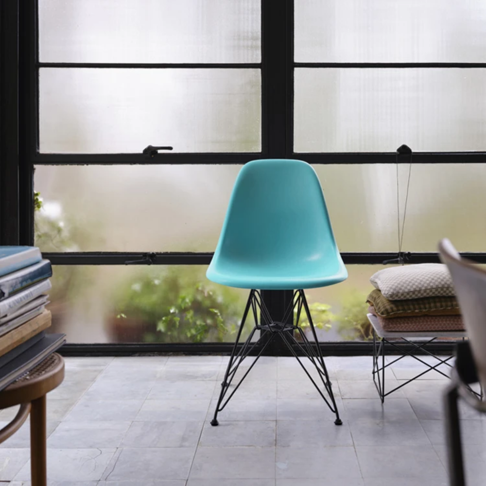 Eames Fiberglass Side Chair Turquoise