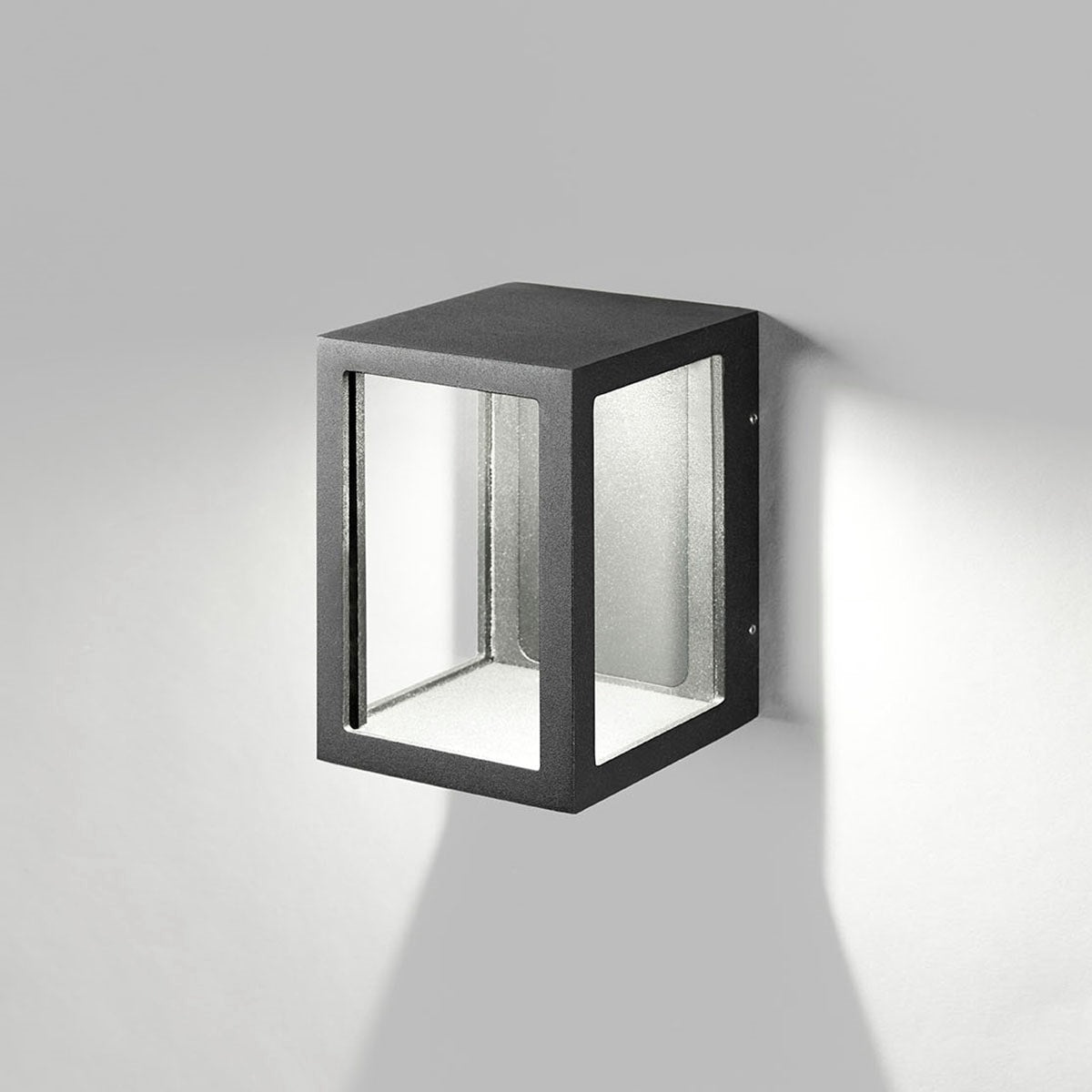 Lantern W2