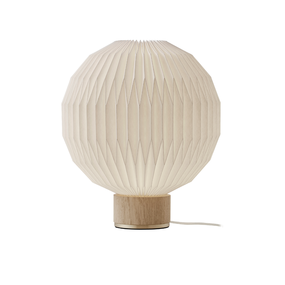 Le Klint | 375 Bordlampe | Lys Eg | Medium