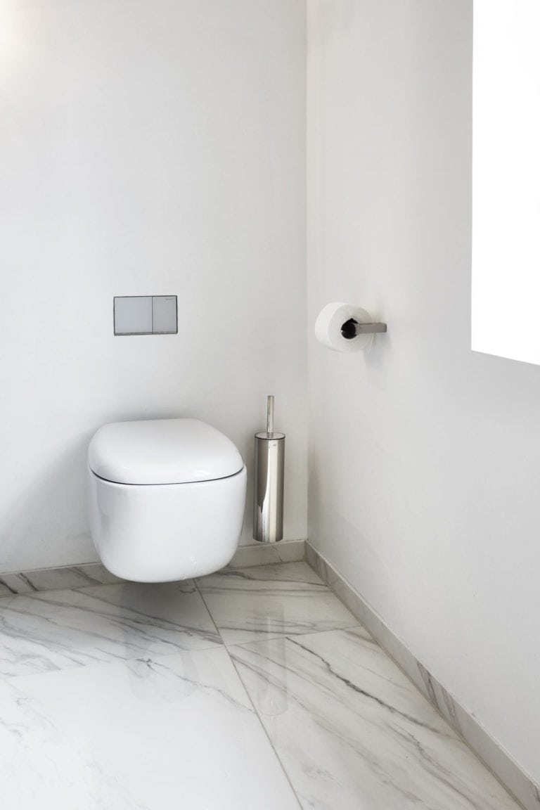 Unidrain Reframe vægmonteret toiletbørste